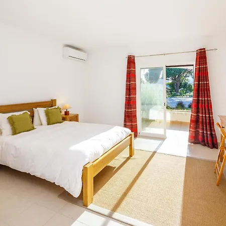 بيت للعطل Townhouse Flora *